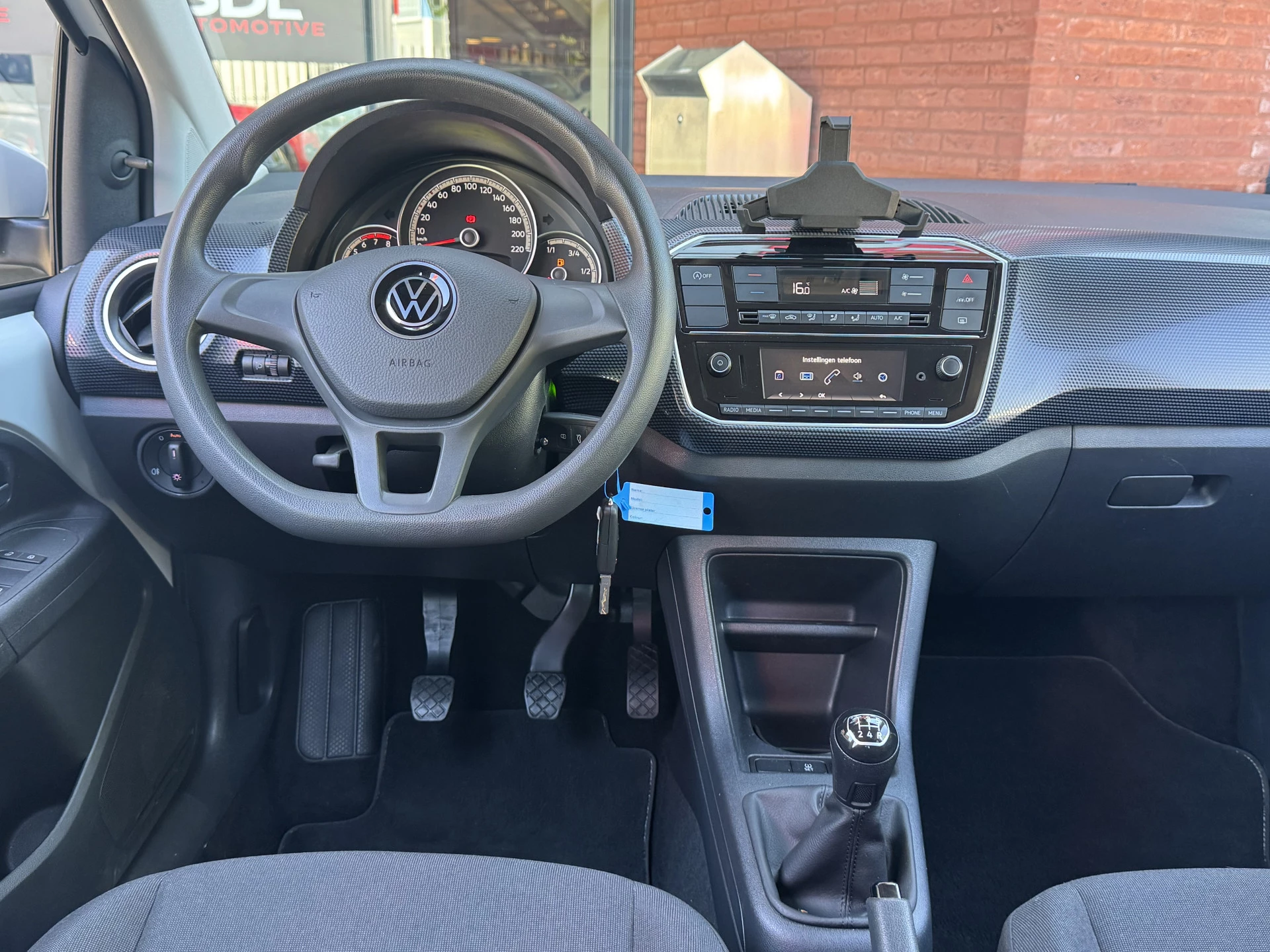 Hoofdafbeelding Volkswagen up!