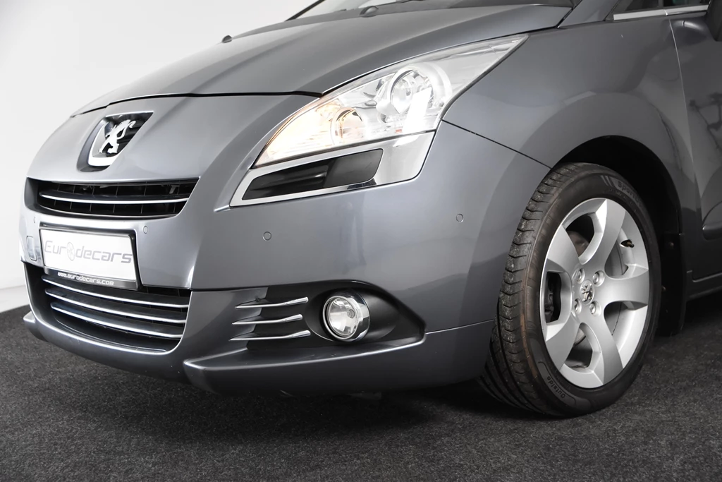 Hoofdafbeelding Peugeot 5008