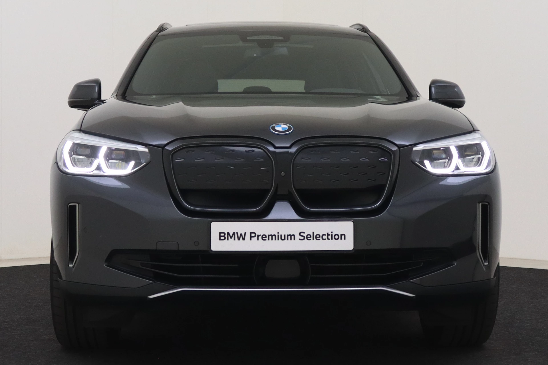 Hoofdafbeelding BMW iX3