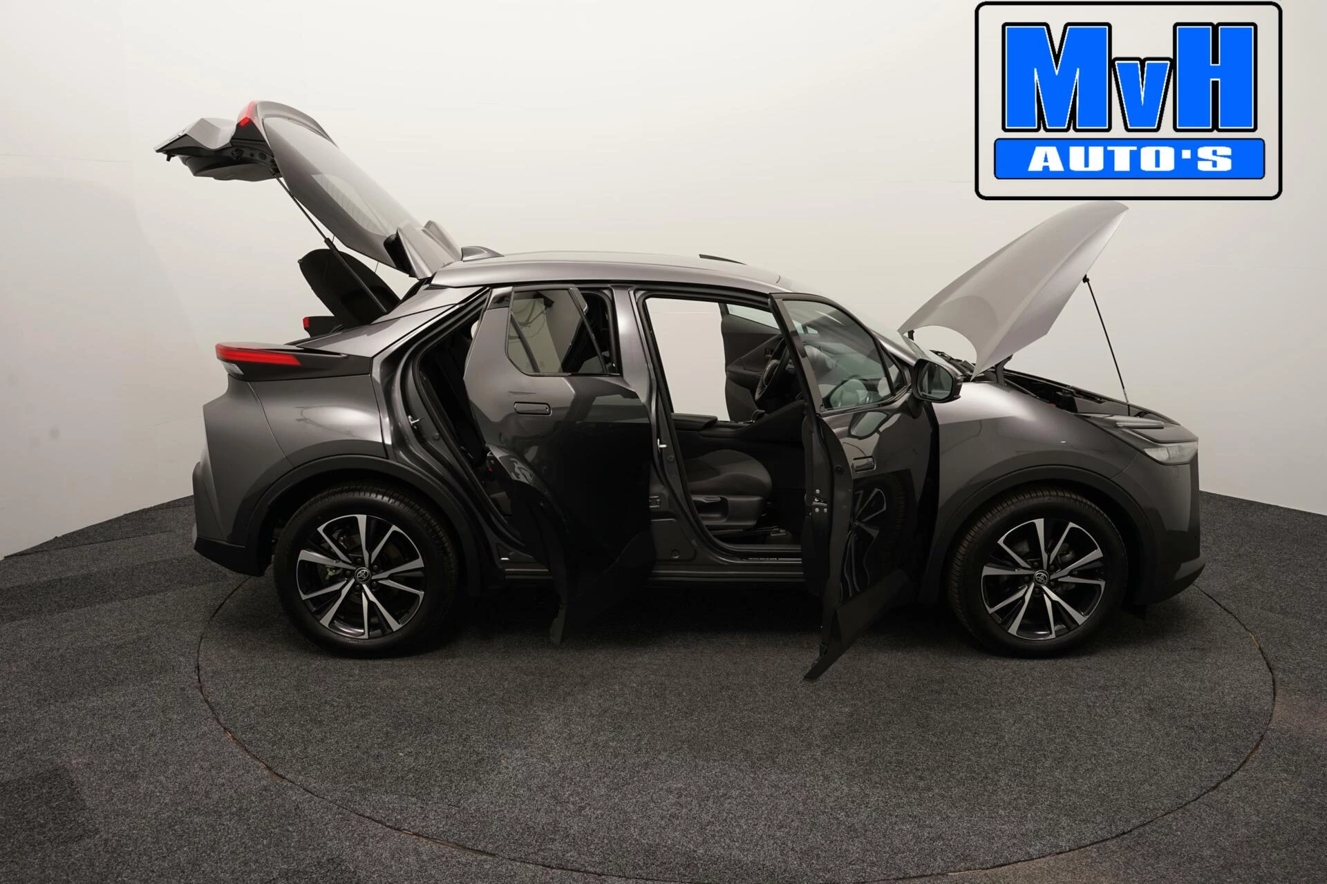 Hoofdafbeelding Toyota C-HR