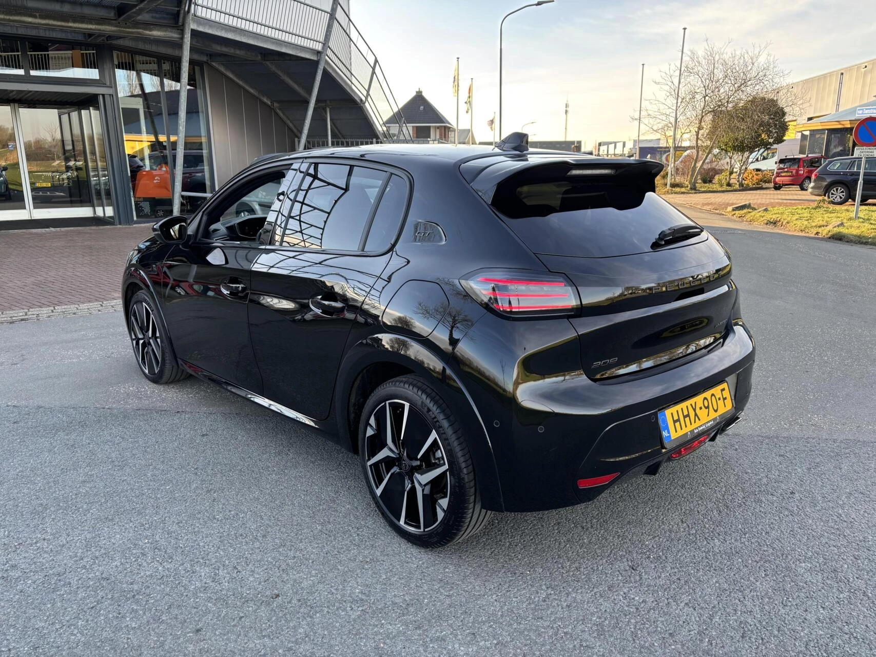 Hoofdafbeelding Peugeot 208