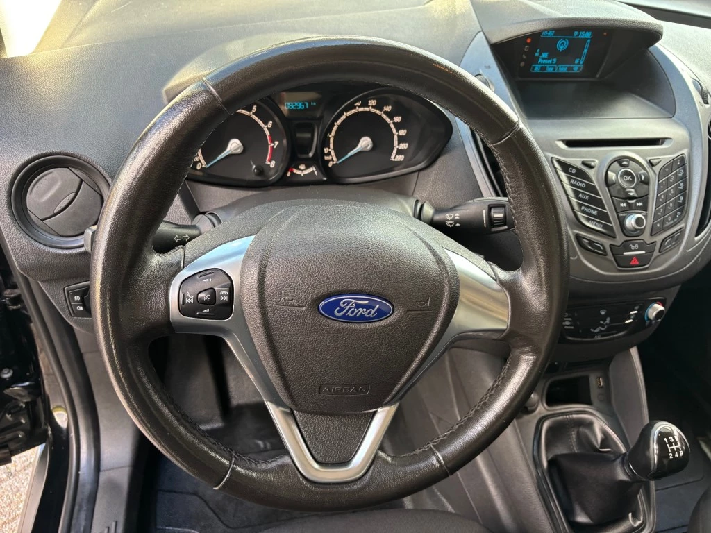 Hoofdafbeelding Ford Transit Courier