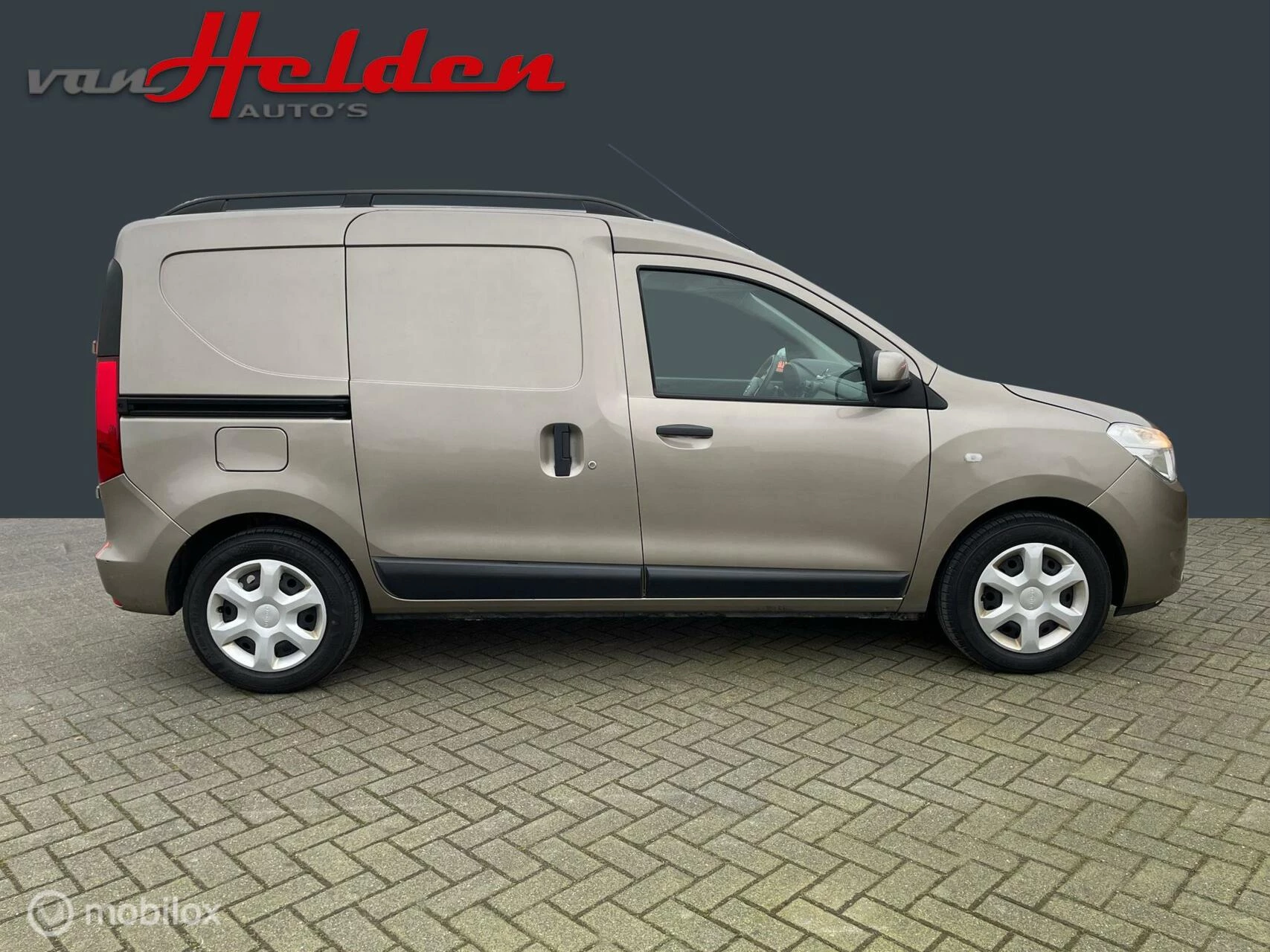 Hoofdafbeelding Dacia Dokker