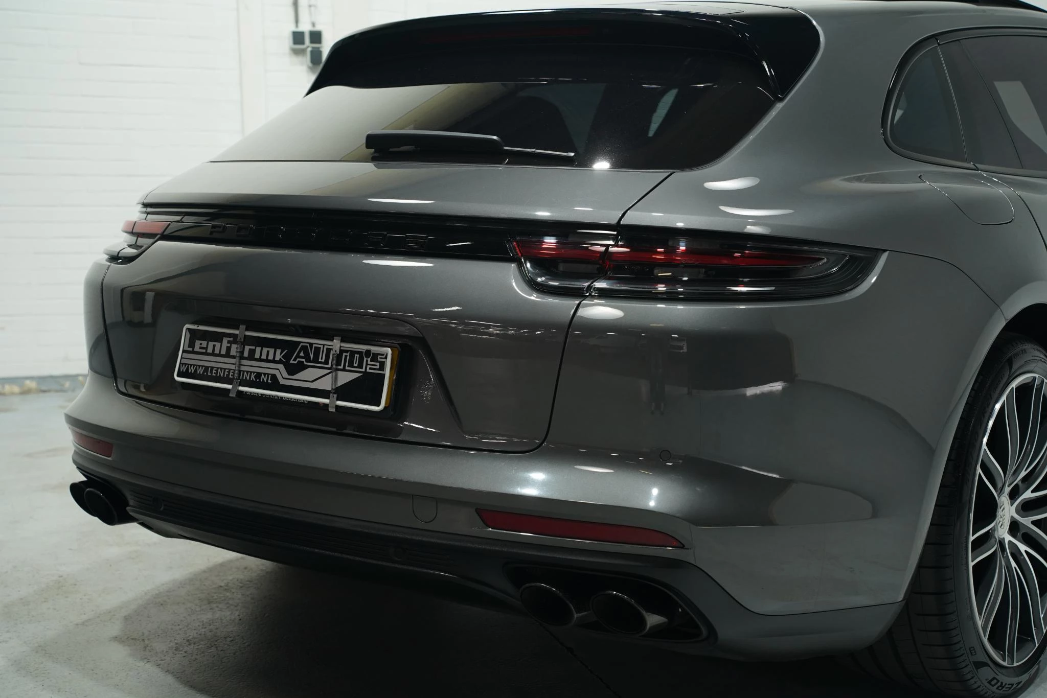 Hoofdafbeelding Porsche Panamera