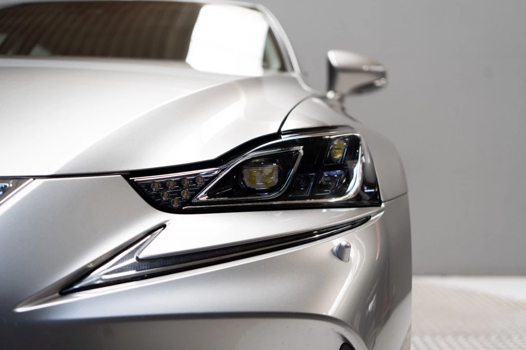 Hoofdafbeelding Lexus IS