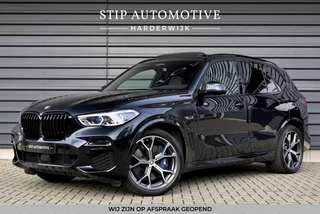 BMW X5 xDrive45e High Executive M Sport | Pano | Laser | Massage | ACC | Trekhaak | 21'' Wielen | Luchtvering |