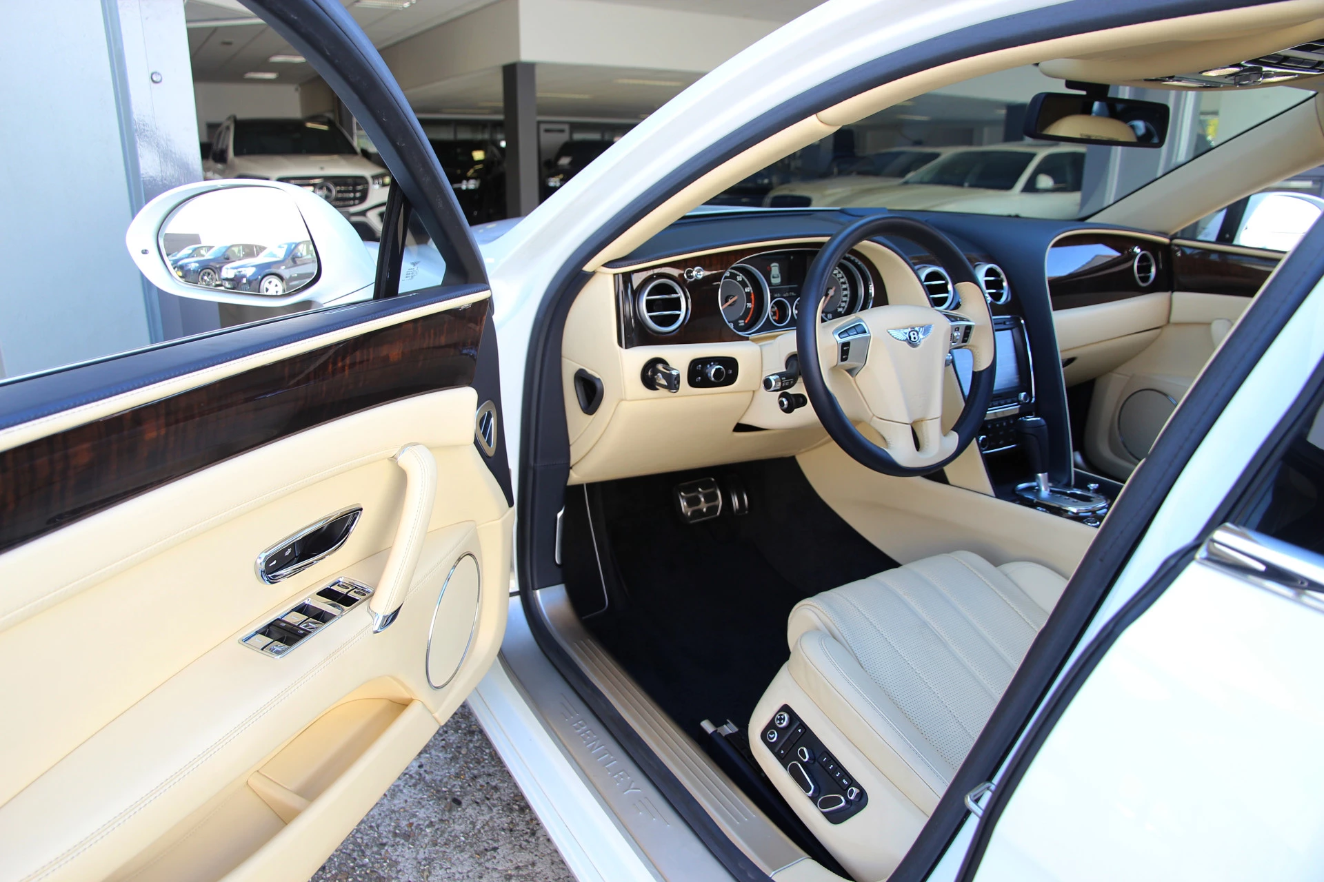 Hoofdafbeelding Bentley Flying Spur