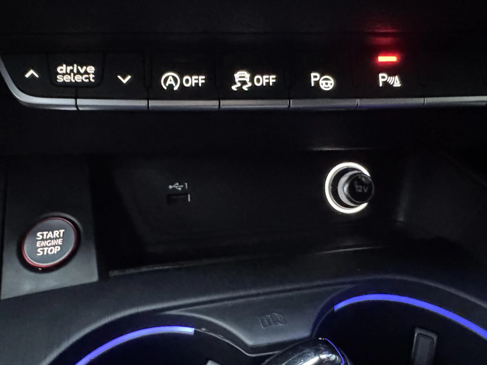 Hoofdafbeelding Audi S4