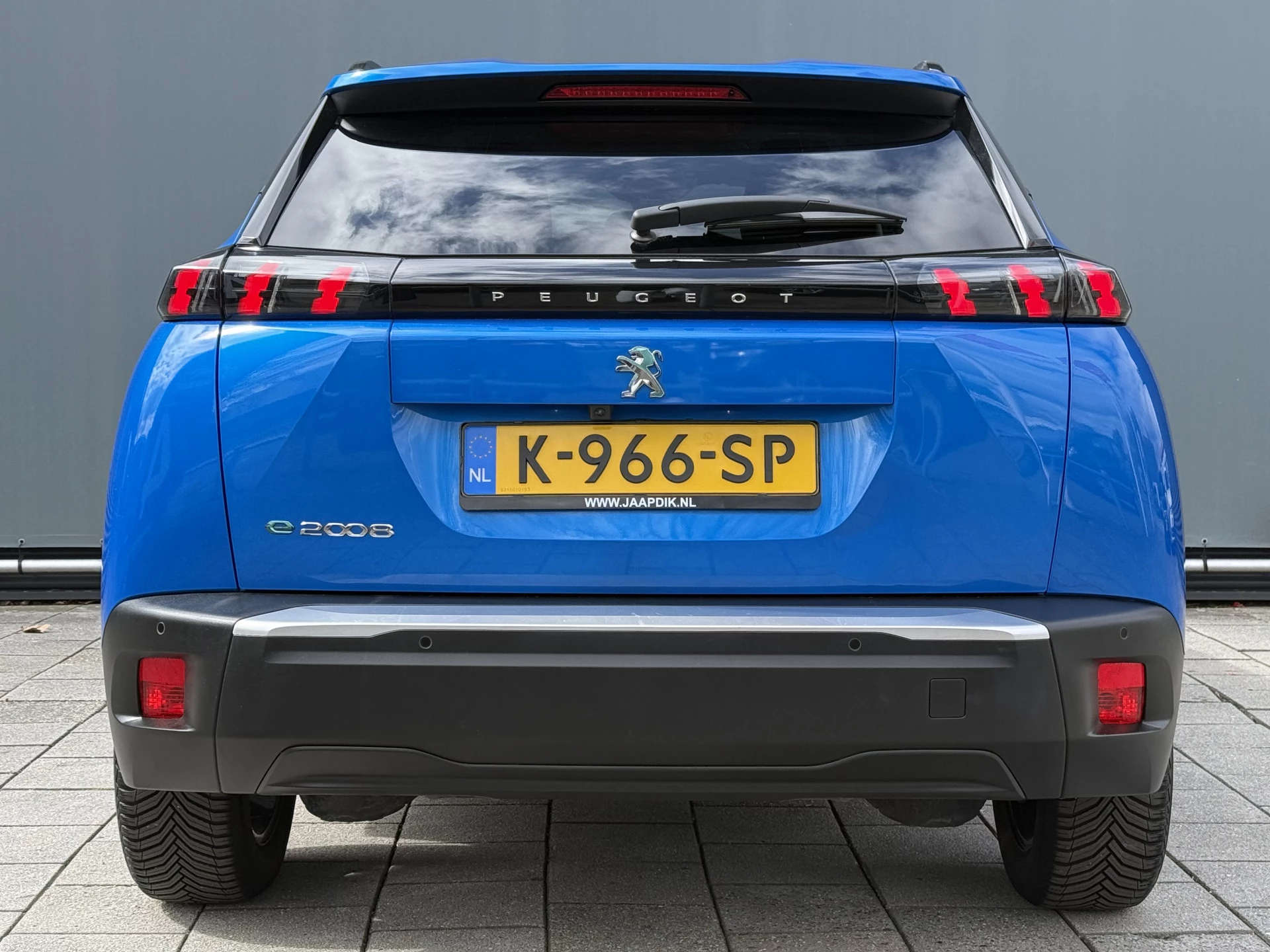 Hoofdafbeelding Peugeot e-2008