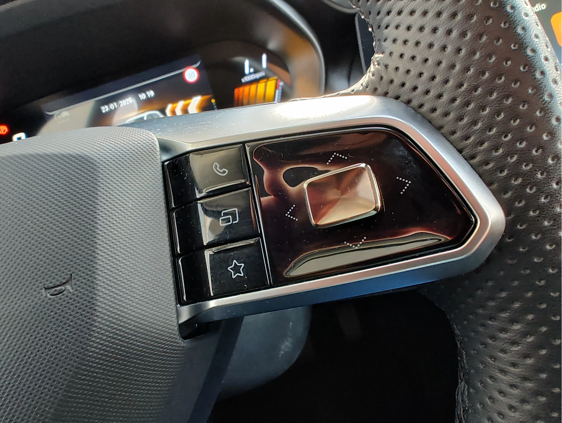 Hoofdafbeelding MG ZS