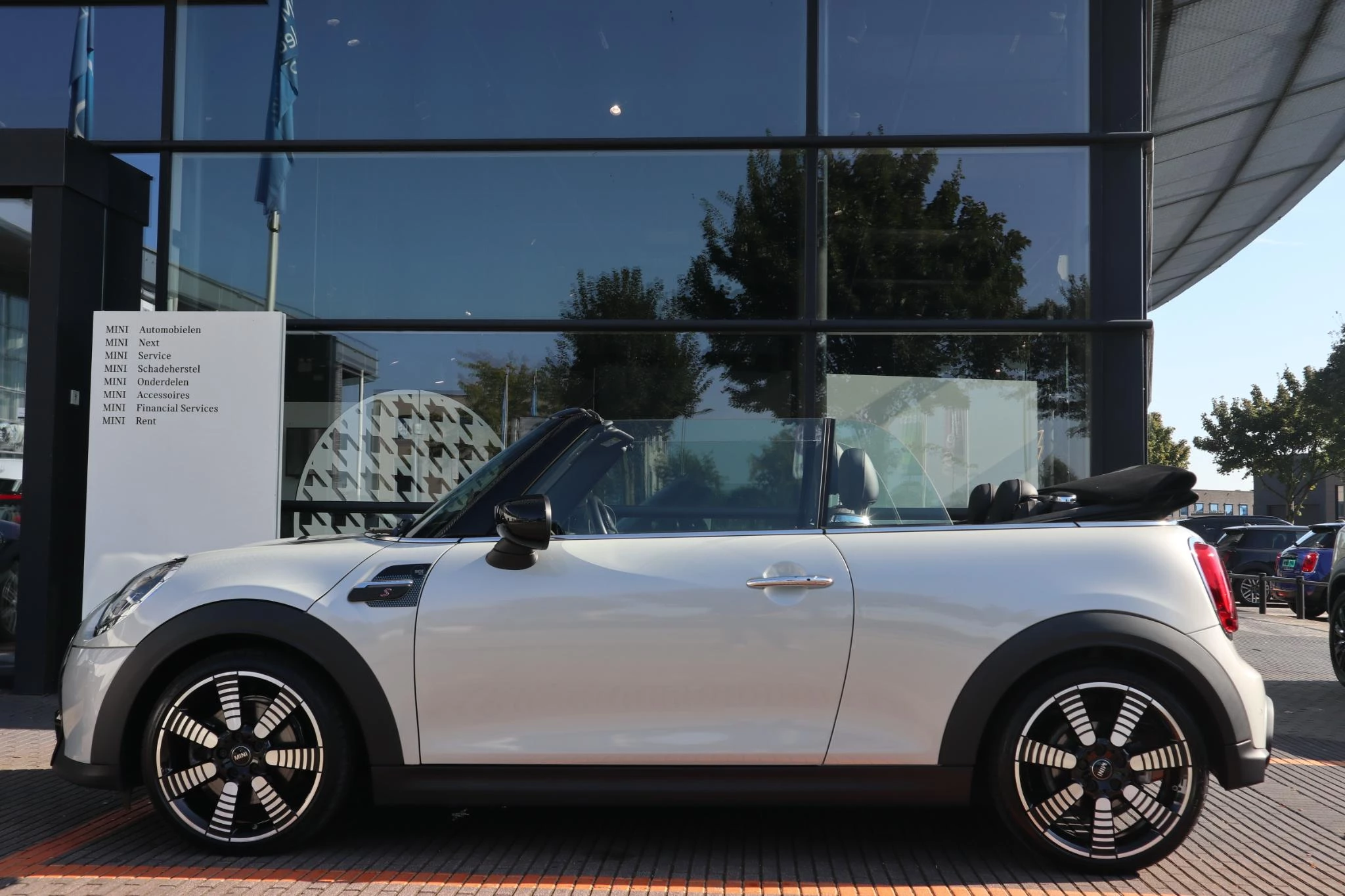 Hoofdafbeelding MINI Cooper S Cabrio