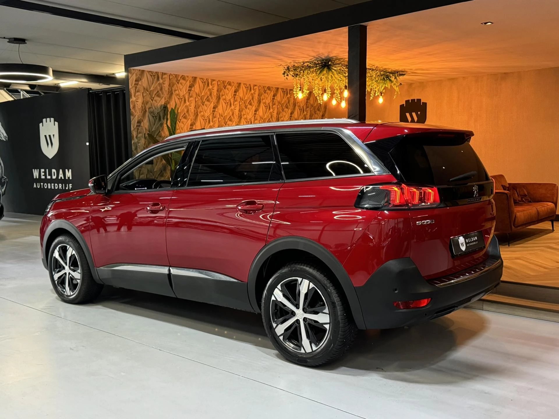 Hoofdafbeelding Peugeot 5008