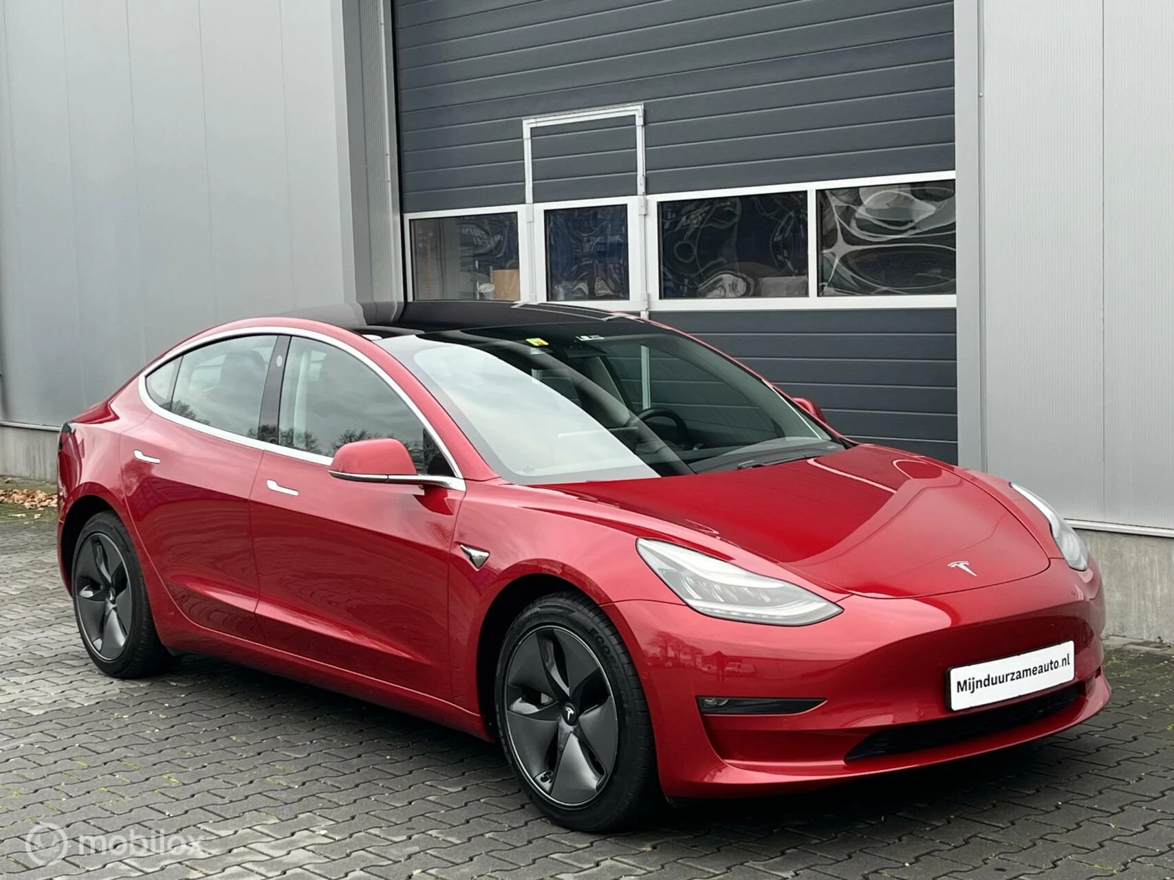 Hoofdafbeelding Tesla Model 3