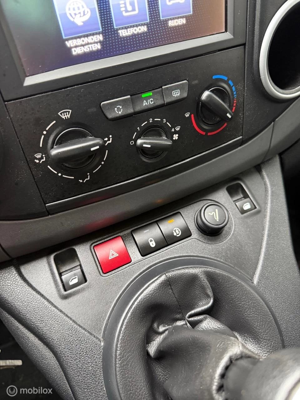 Hoofdafbeelding Peugeot Partner