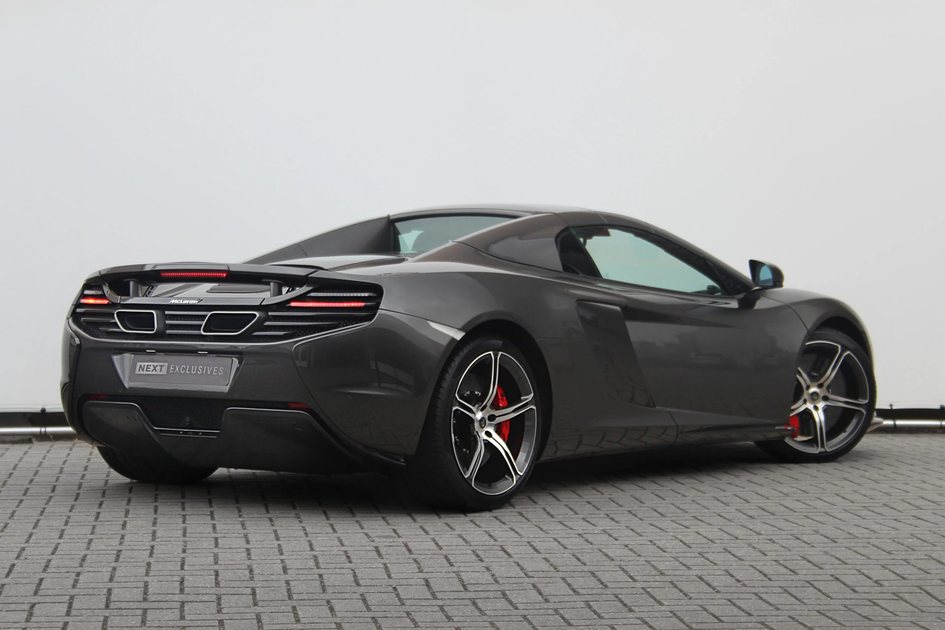 Hoofdafbeelding McLaren 650S