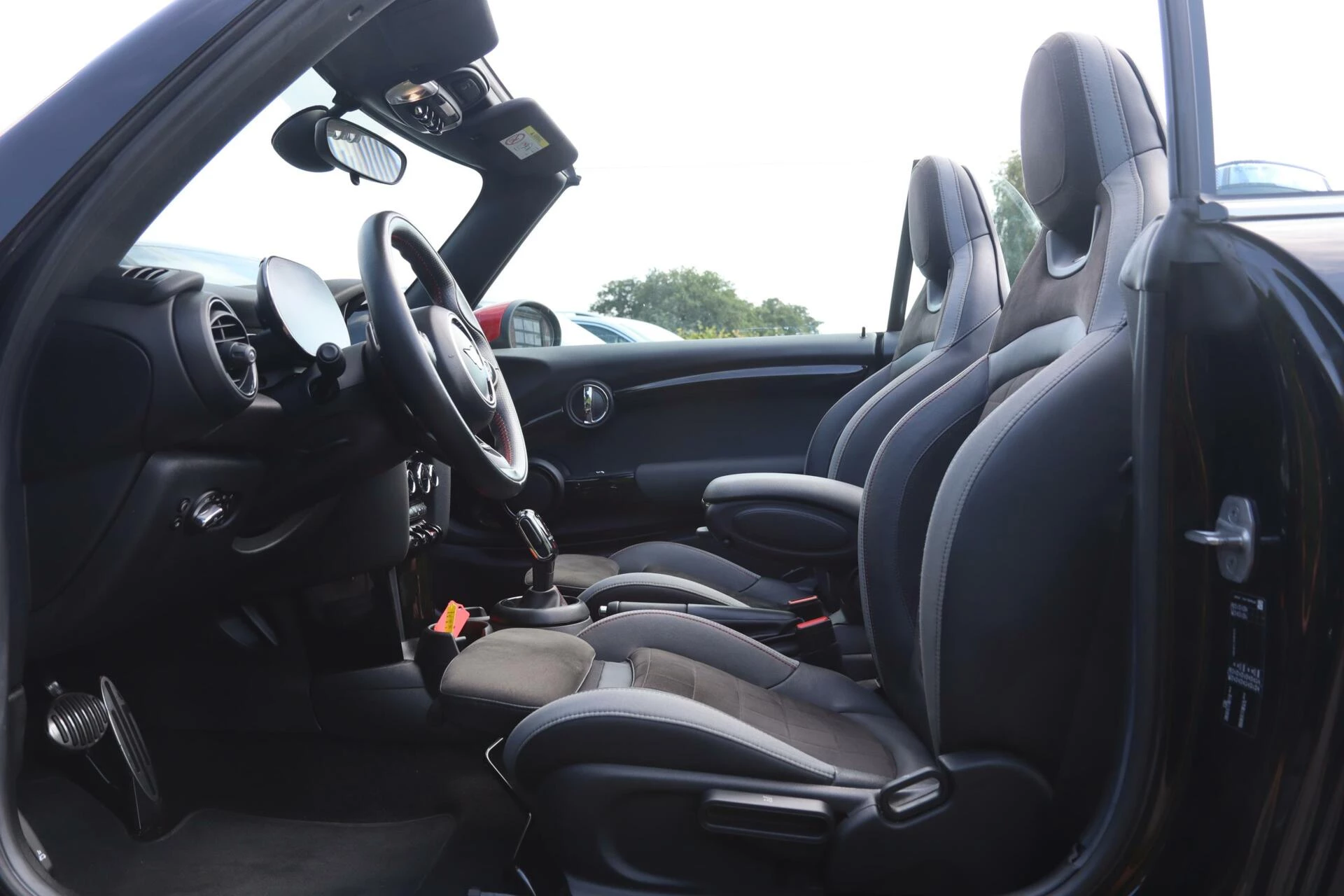 Hoofdafbeelding MINI Cooper Cabrio