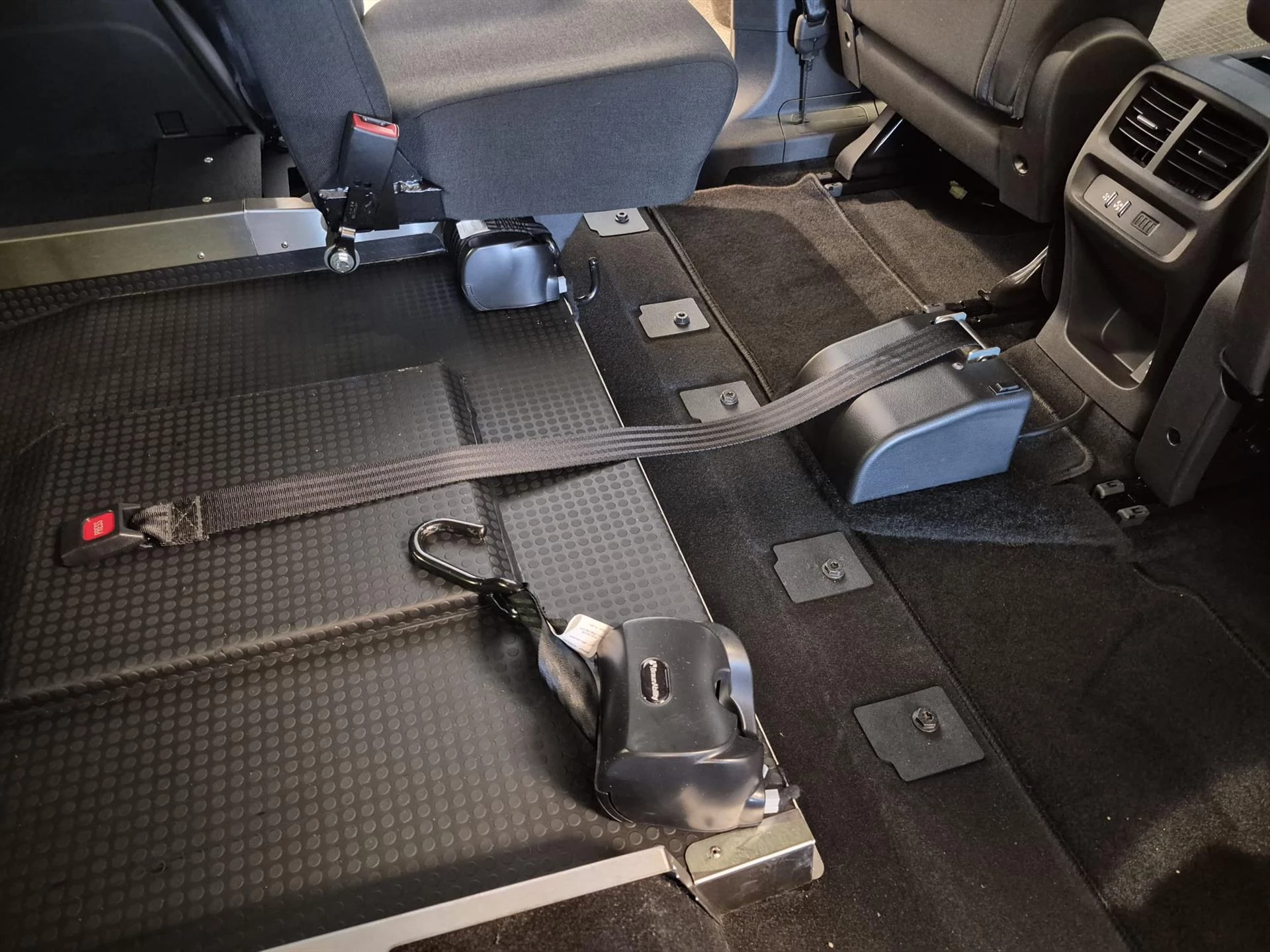 Hoofdafbeelding Peugeot e-Rifter