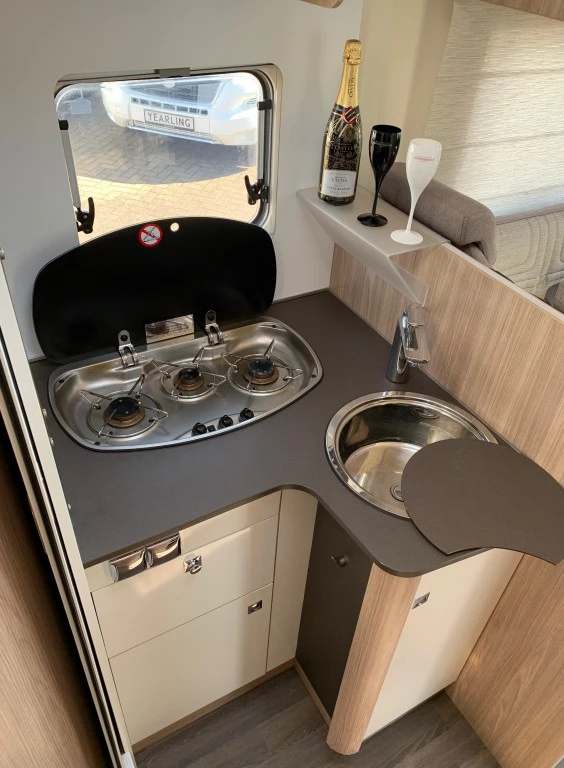 Hoofdafbeelding Bürstner Lyseo Time 2021 38.964km