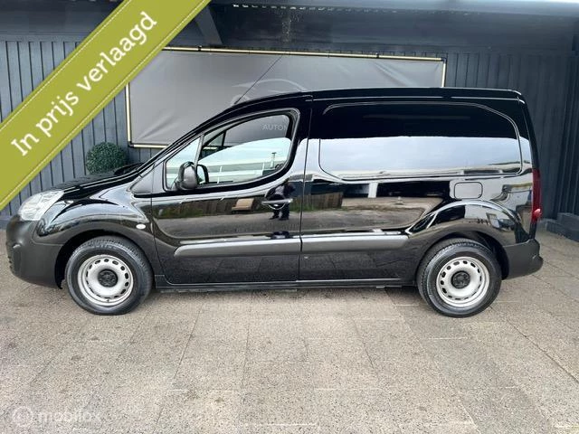 Hoofdafbeelding Peugeot Partner