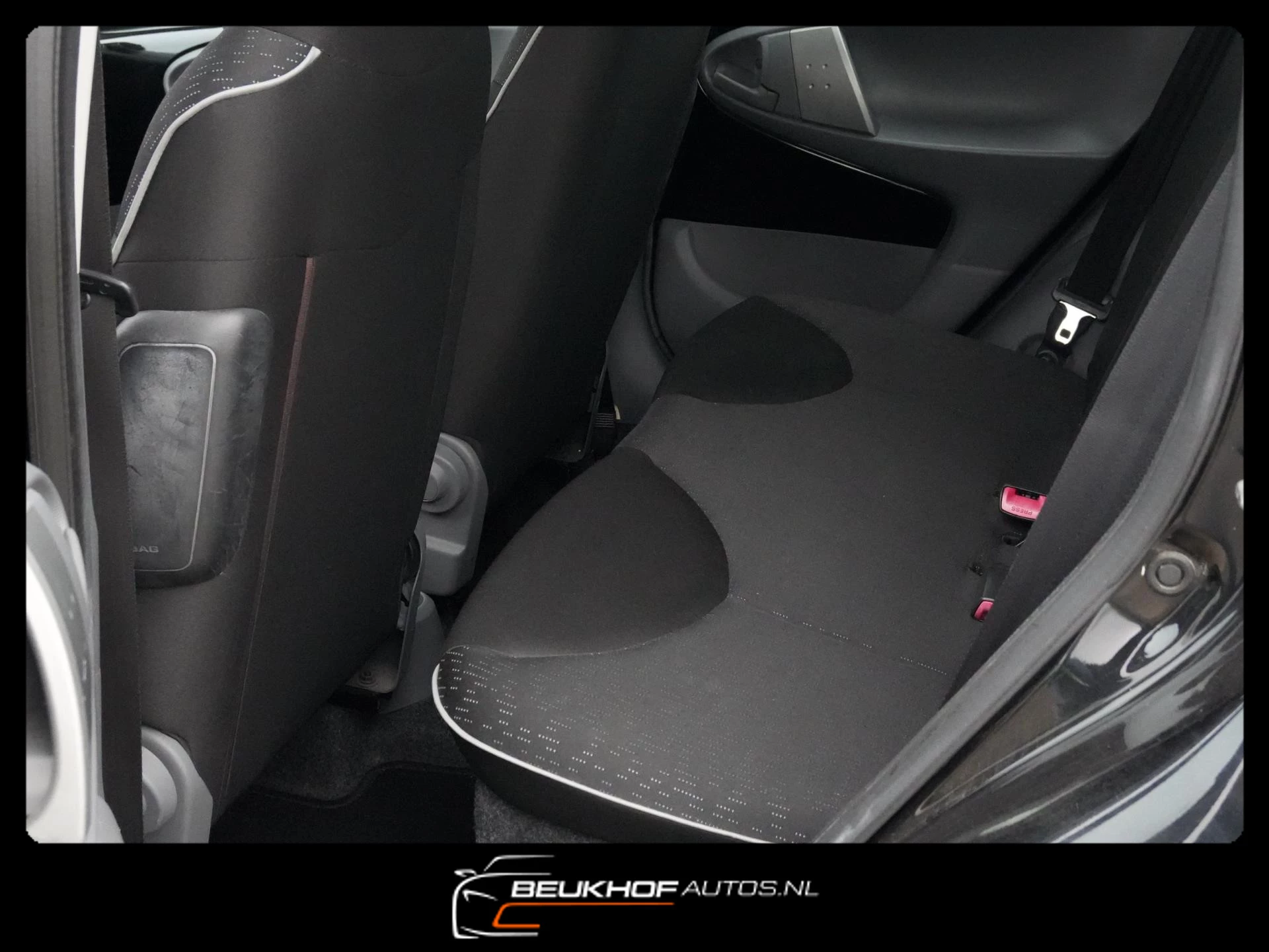 Hoofdafbeelding Peugeot 107