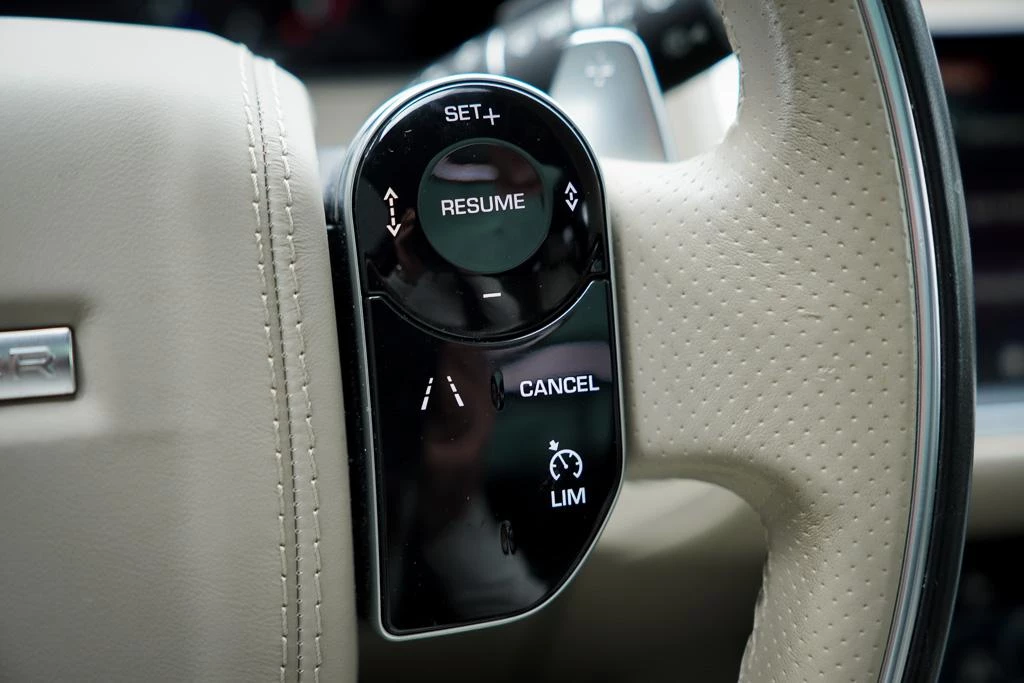 Hoofdafbeelding Land Rover Range Rover Velar