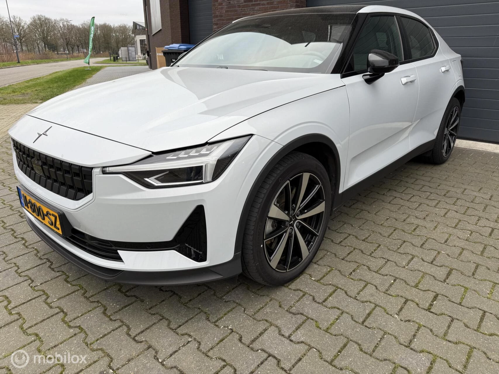 Hoofdafbeelding Polestar 2