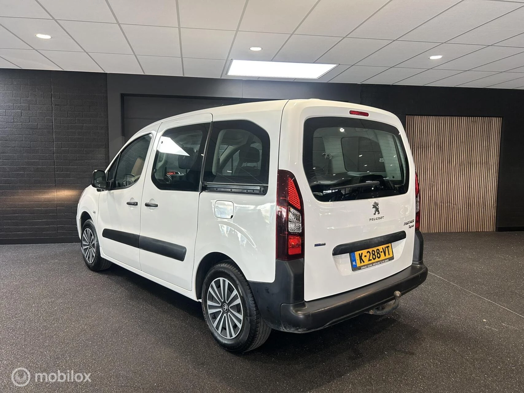 Hoofdafbeelding Peugeot Partner