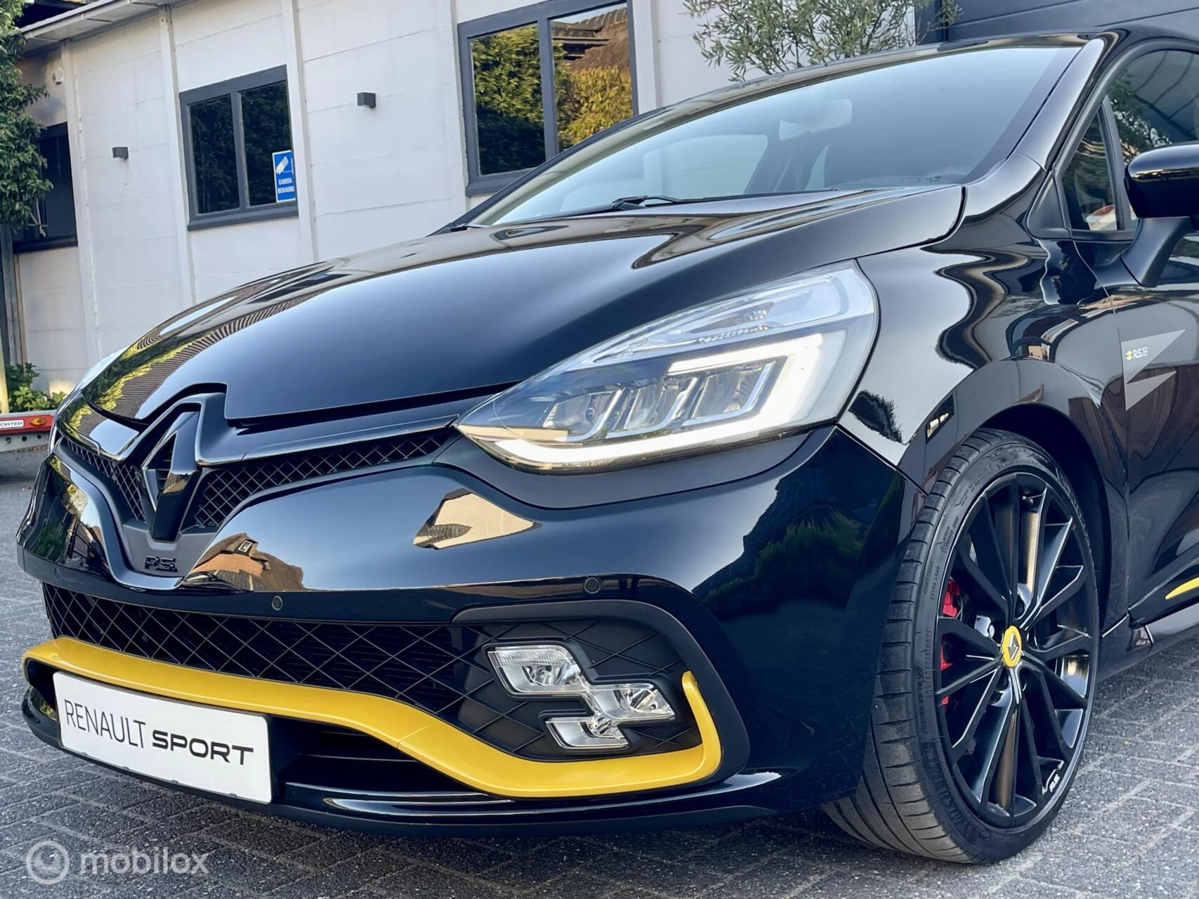 Hoofdafbeelding Renault Clio