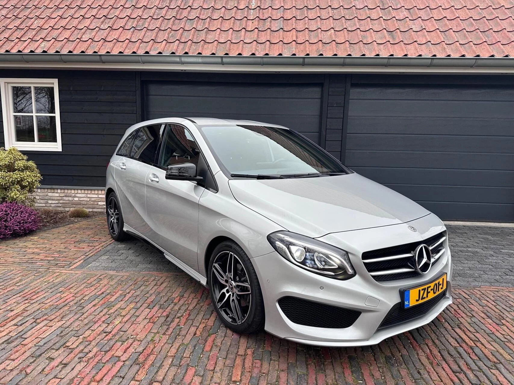 Hoofdafbeelding Mercedes-Benz B-Klasse