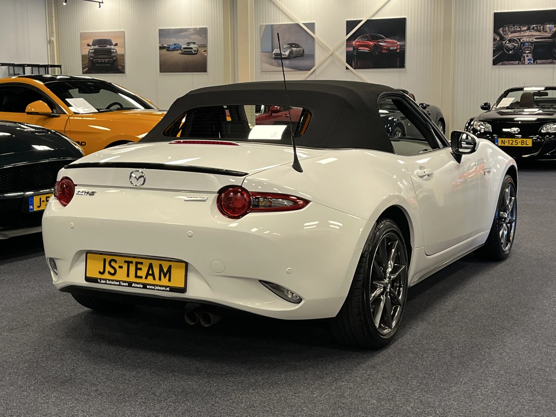 Hoofdafbeelding Mazda MX-5