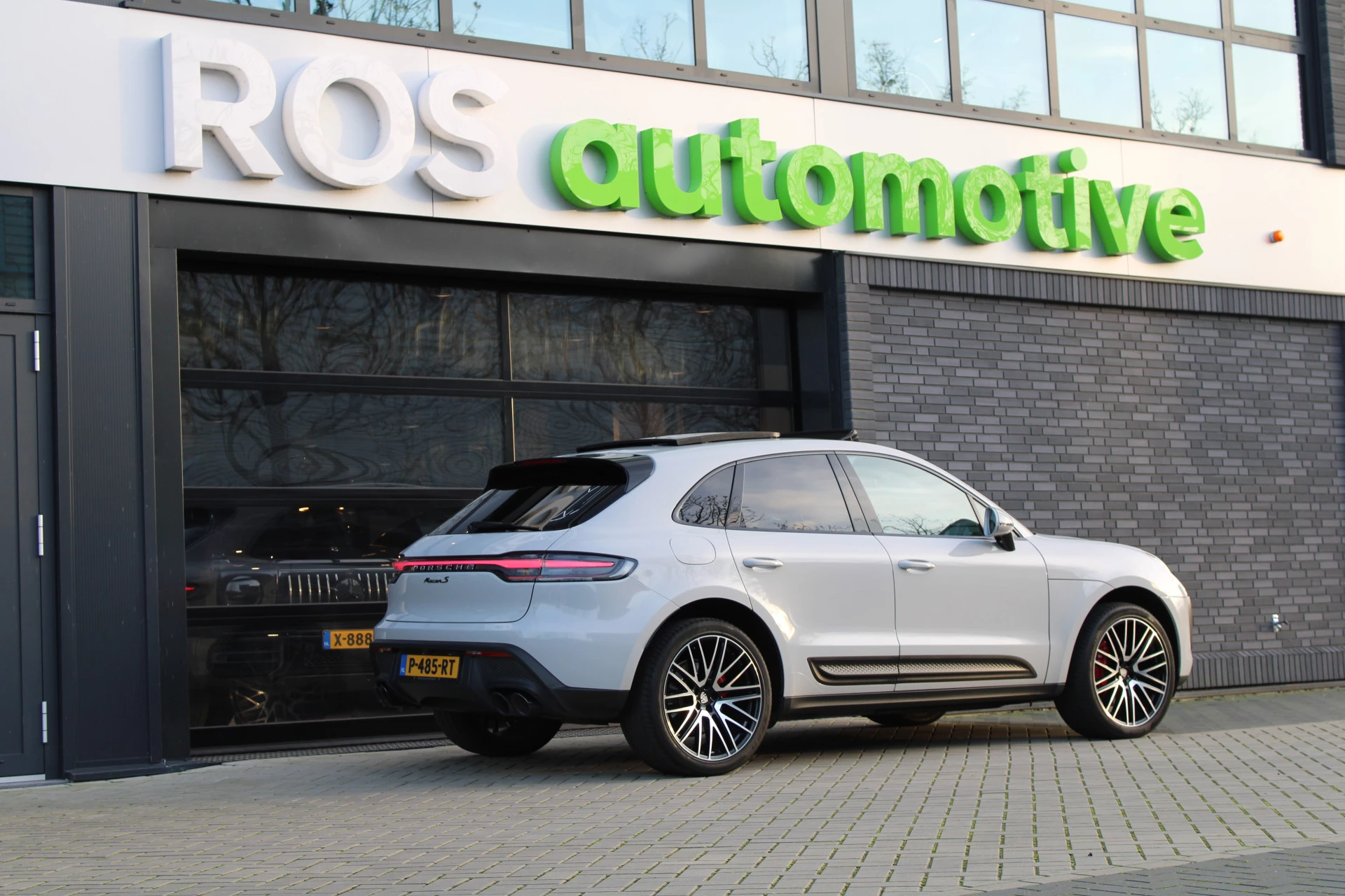 Hoofdafbeelding Porsche Macan