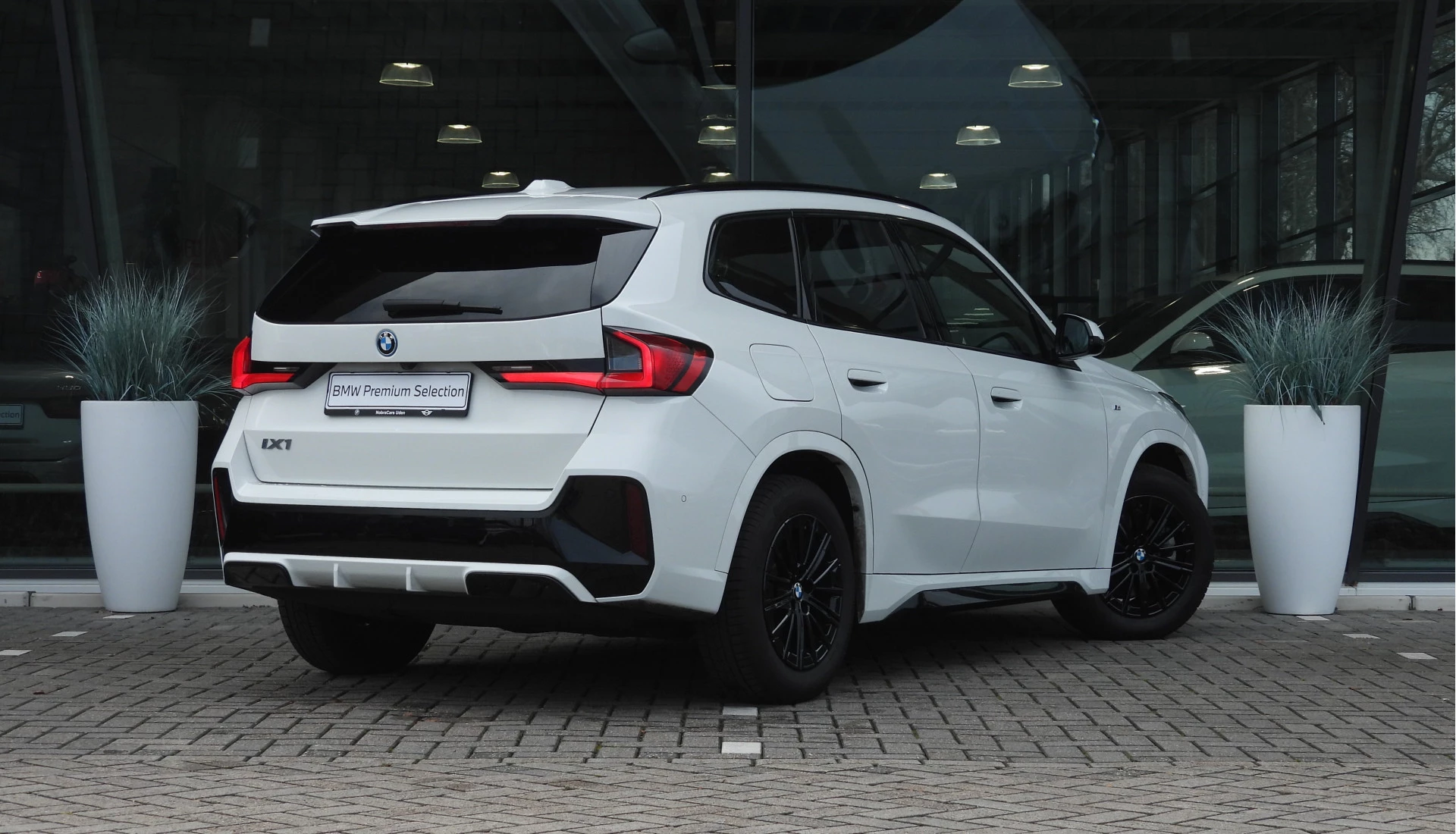 Hoofdafbeelding BMW iX1