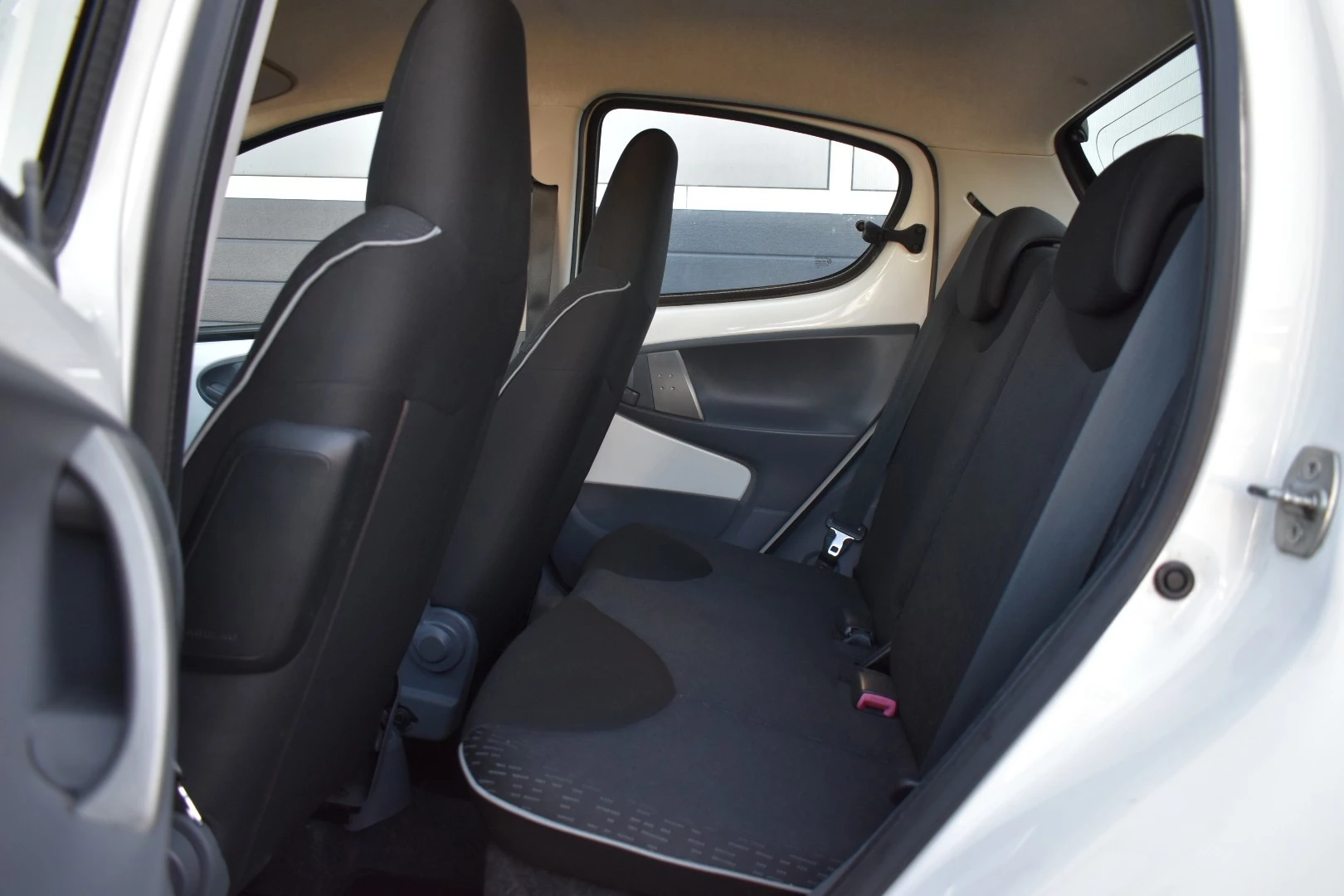 Hoofdafbeelding Peugeot 107