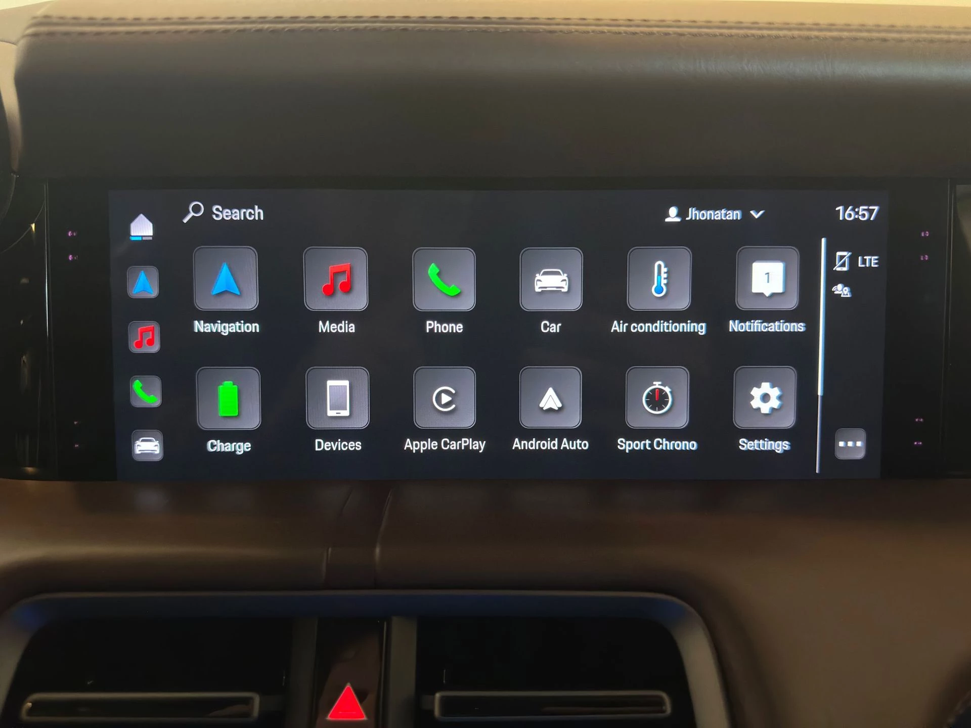 Hoofdafbeelding Porsche Taycan