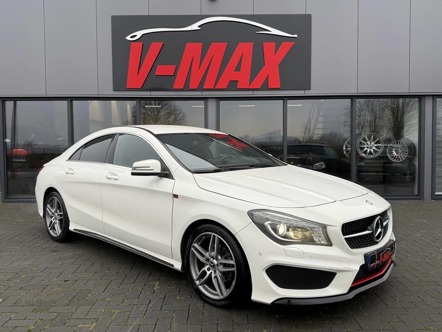 Hoofdafbeelding Mercedes-Benz CLA