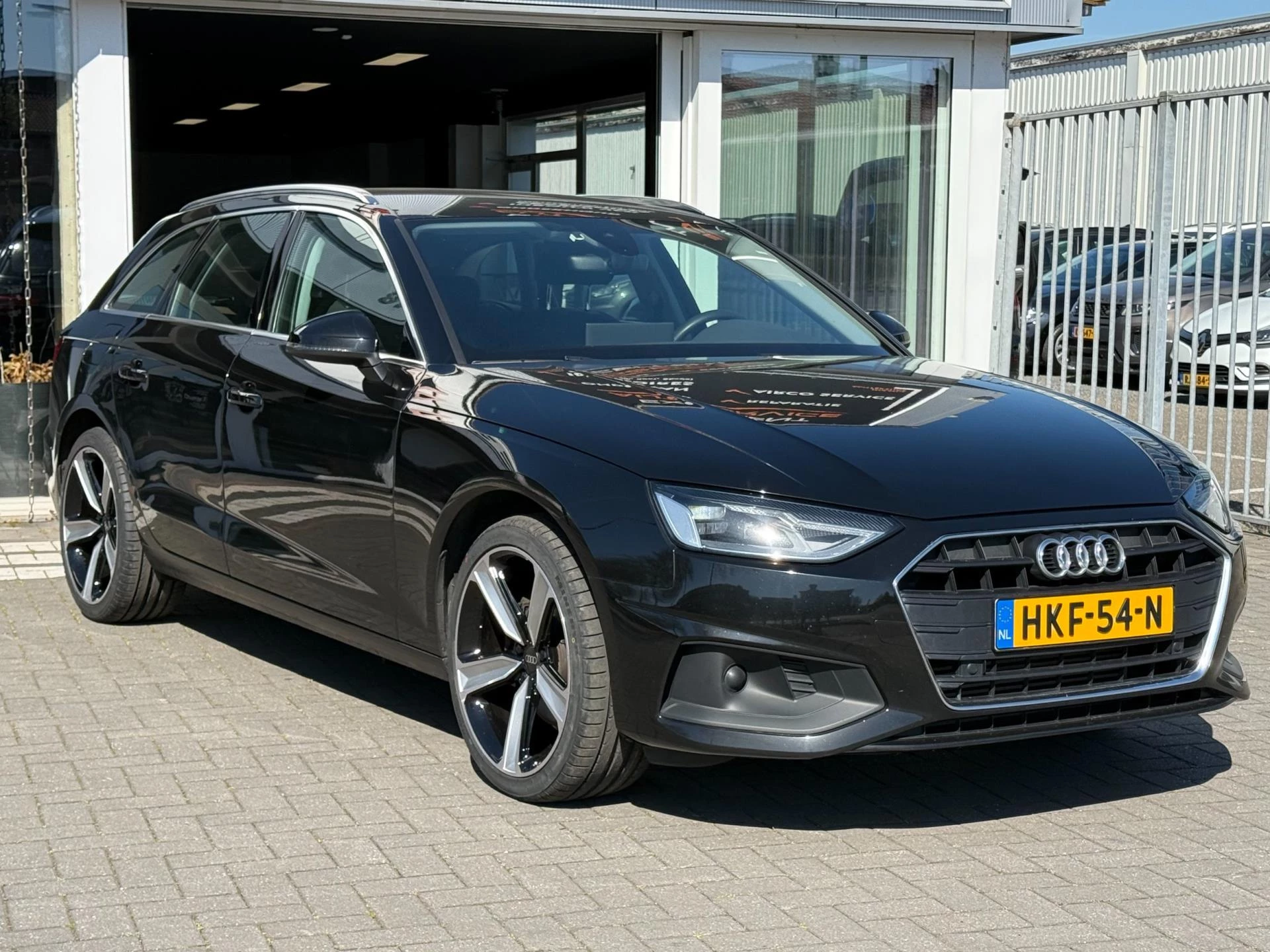 Hoofdafbeelding Audi A4