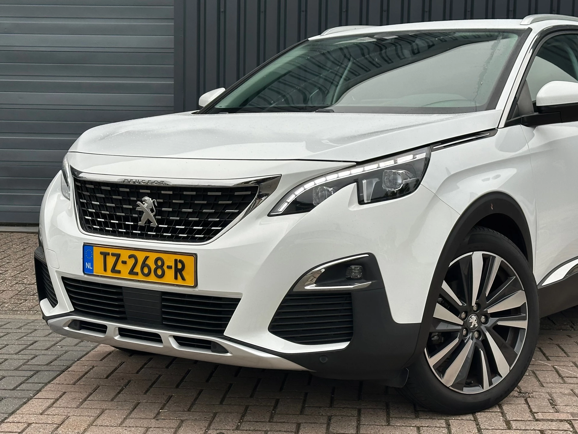 Hoofdafbeelding Peugeot 5008