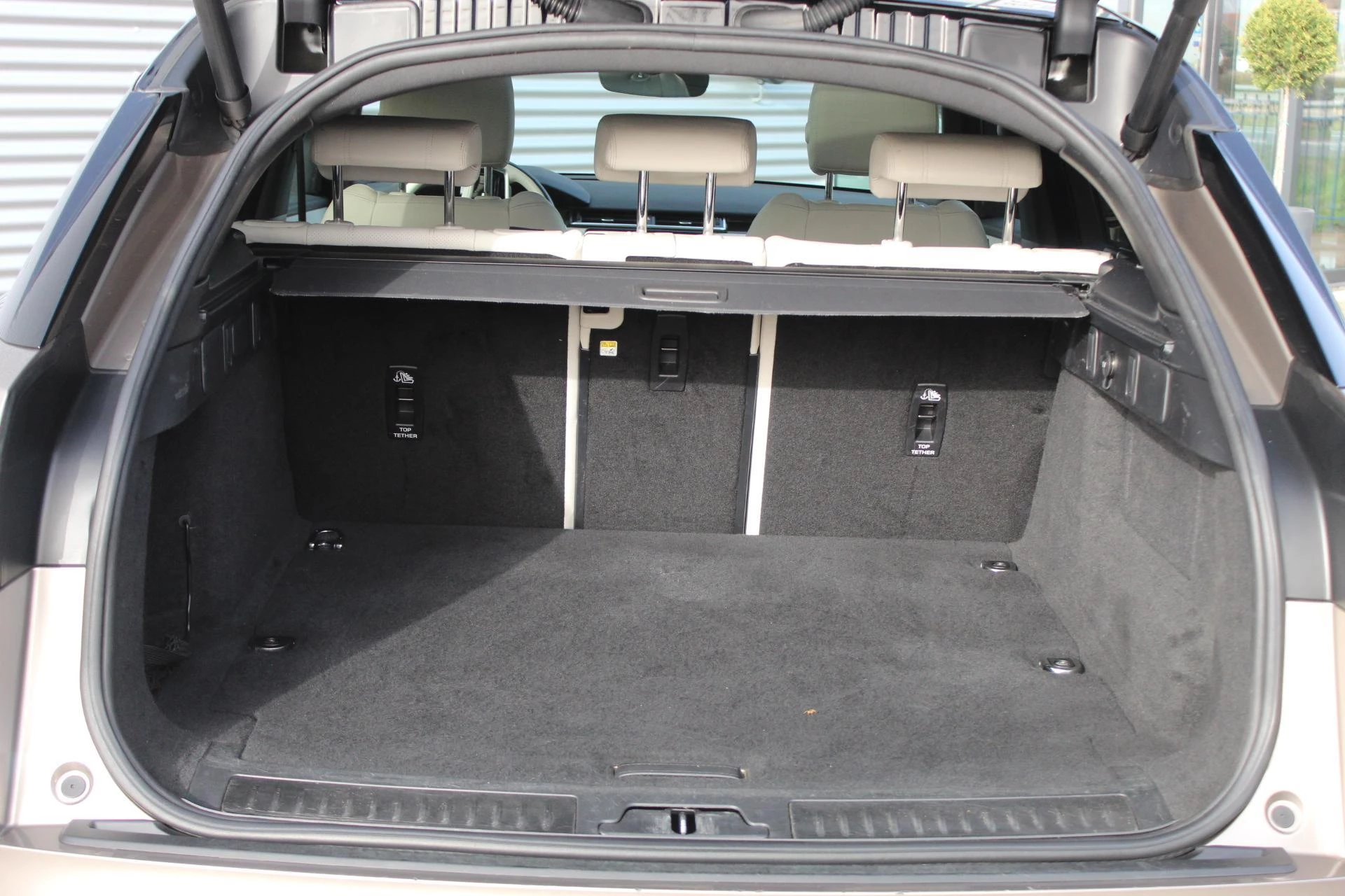 Hoofdafbeelding Land Rover Range Rover Velar