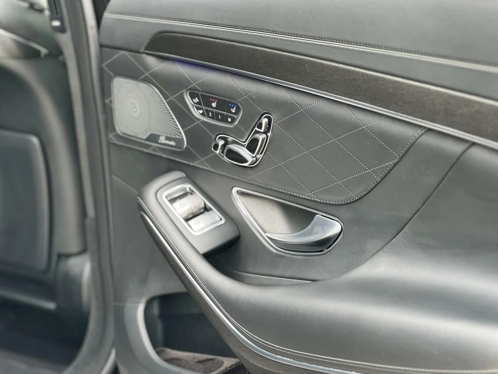 Hoofdafbeelding Mercedes-Benz S-Klasse