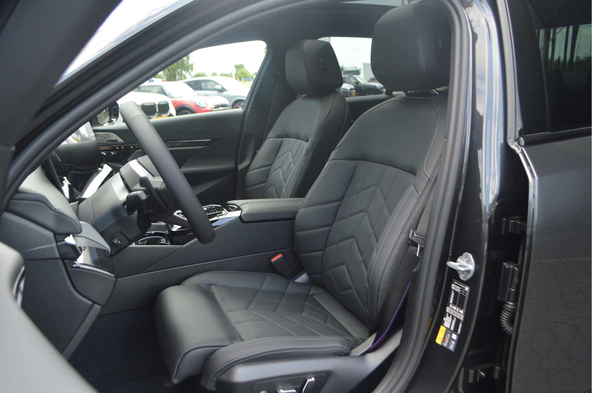 Hoofdafbeelding BMW i5