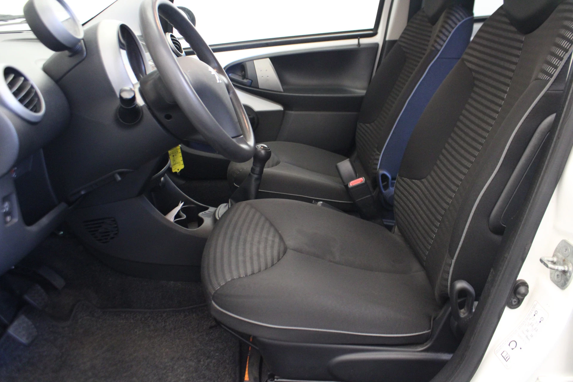 Hoofdafbeelding Peugeot 107