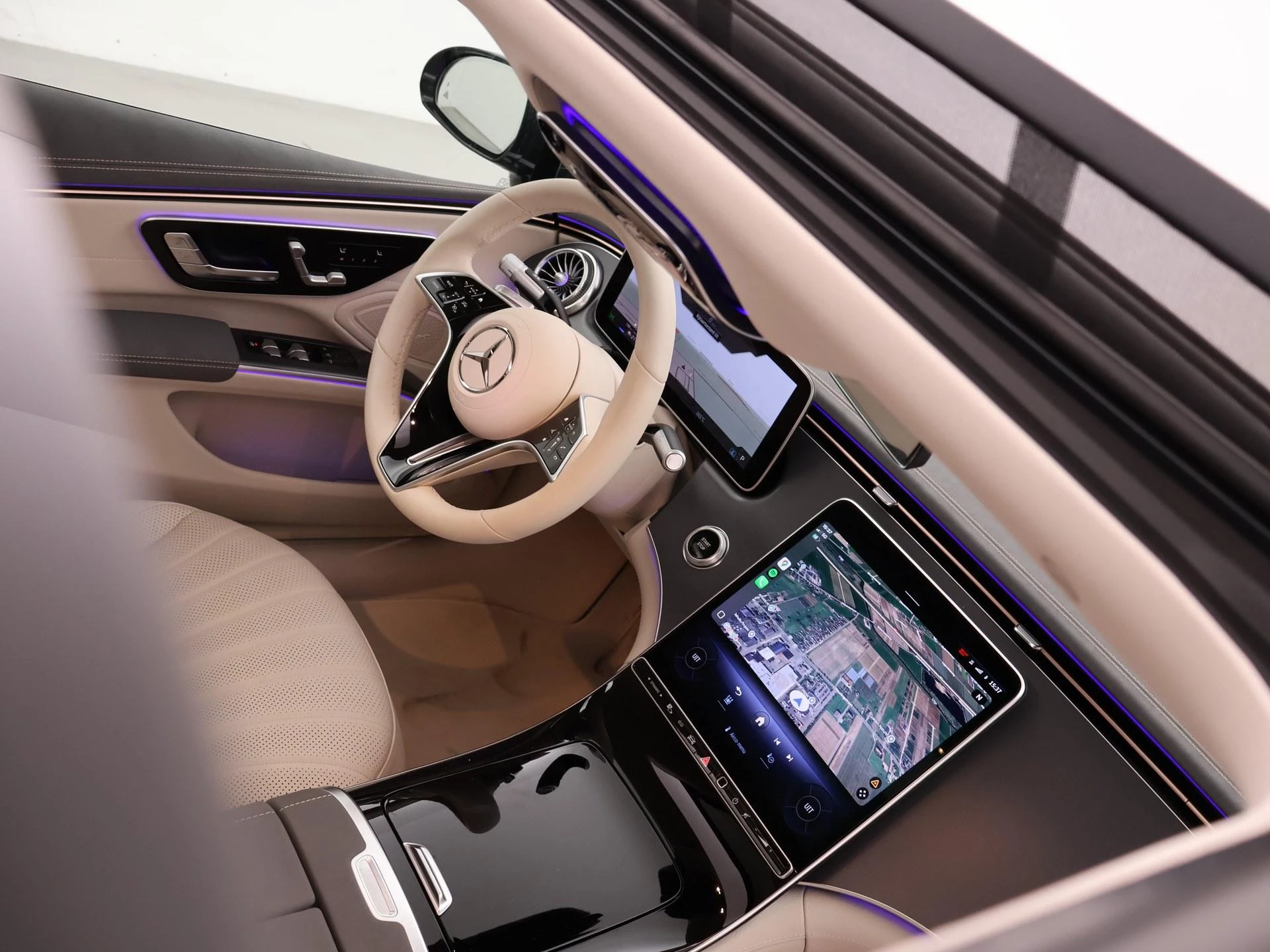 Hoofdafbeelding Mercedes-Benz EQS