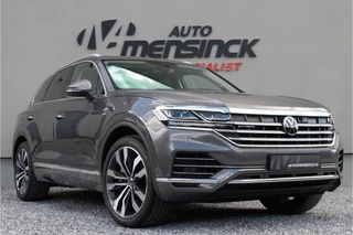 Hoofdafbeelding Volkswagen Touareg Volkswagen Touareg 3.0 TSI eHybrid 4MOTION / Luchtvering/ Standkachel/ Massagefunctie/ Panoramadak/ Trekhaak/ 280kW (381PK)