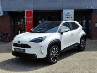 Toyota Yaris Cross 1.5 Hybrid STYLE PANODAK STOEL/STUURVERW KEYLESS HEAD-UP 17'' LM-VELGEN CAMERA LED APPLE/ANDROID CLIMA AD-CRUISE NAVI