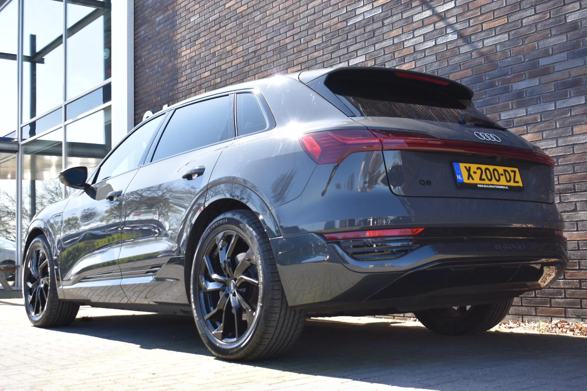 Hoofdafbeelding Audi Q8 e-tron