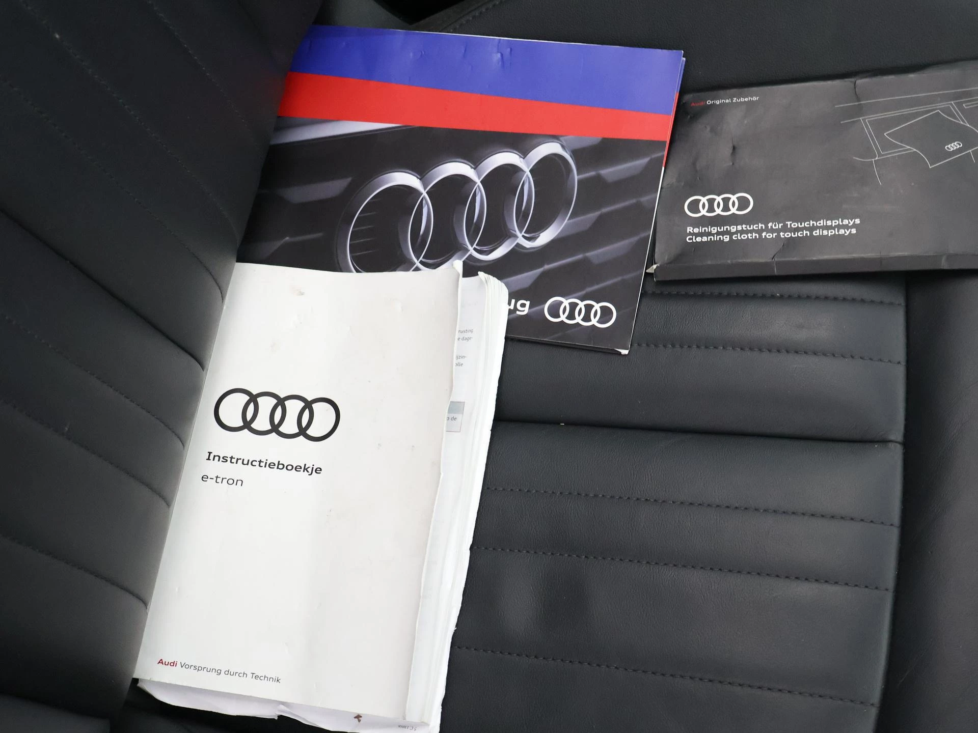 Hoofdafbeelding Audi e-tron