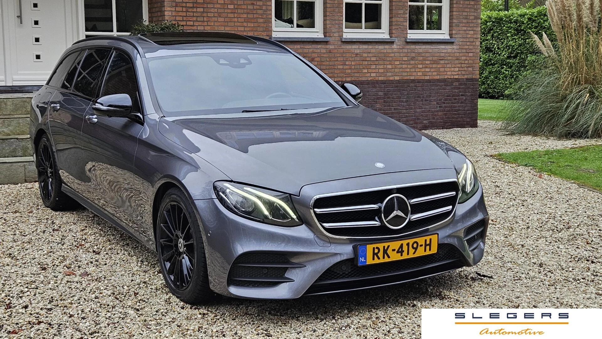 Hoofdafbeelding Mercedes-Benz E-Klasse