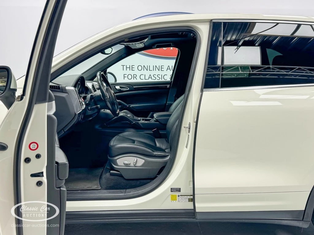 Hoofdafbeelding Porsche Cayenne