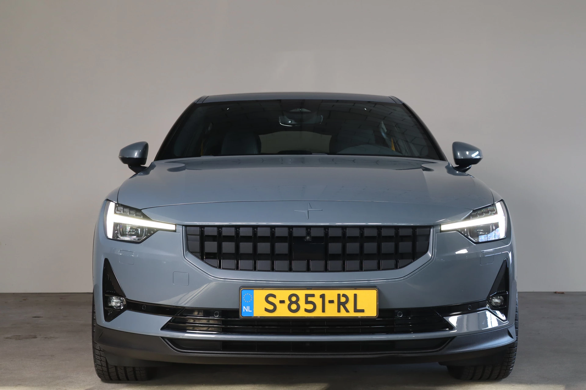 Hoofdafbeelding Polestar 2