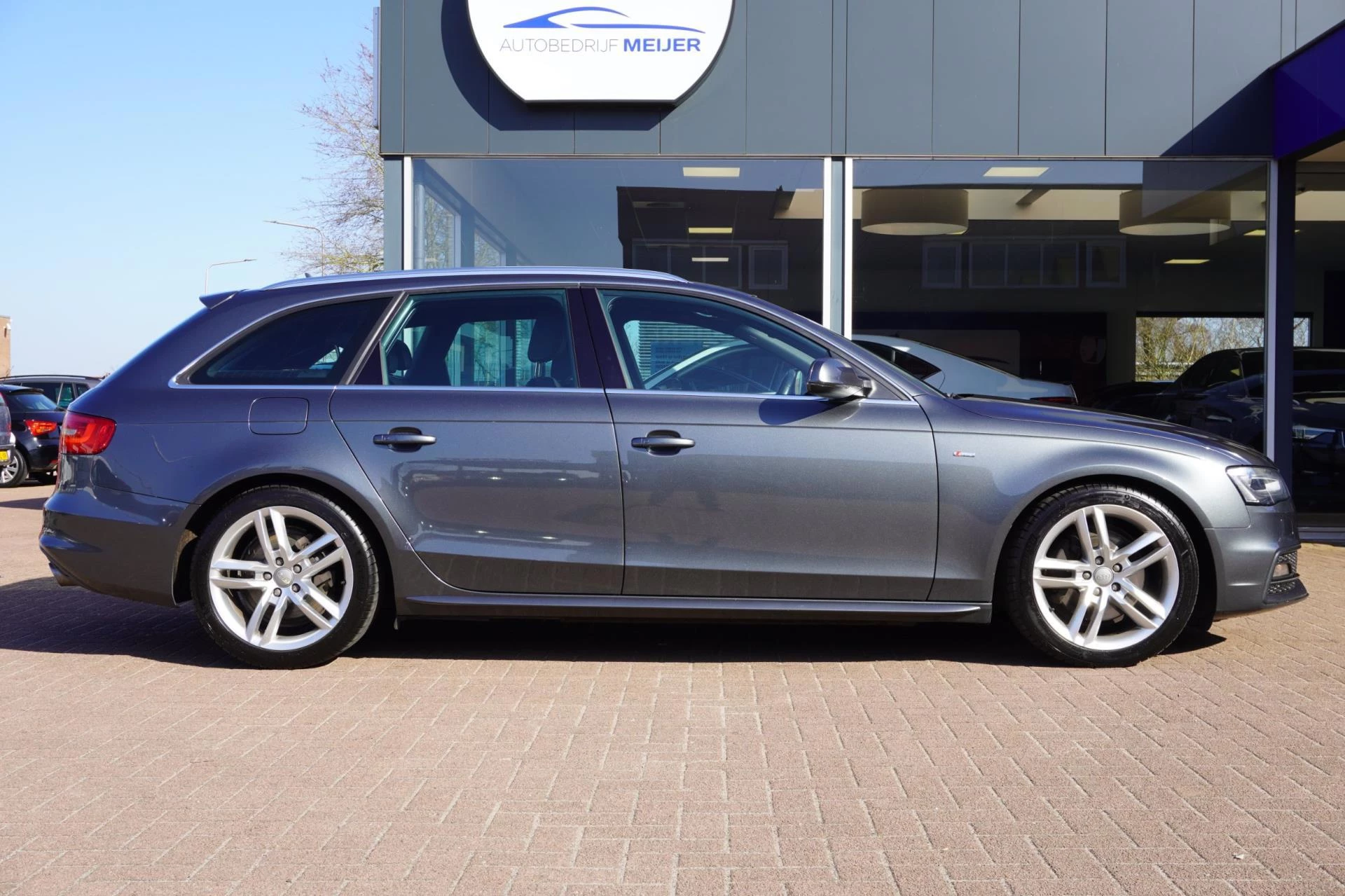 Hoofdafbeelding Audi A4